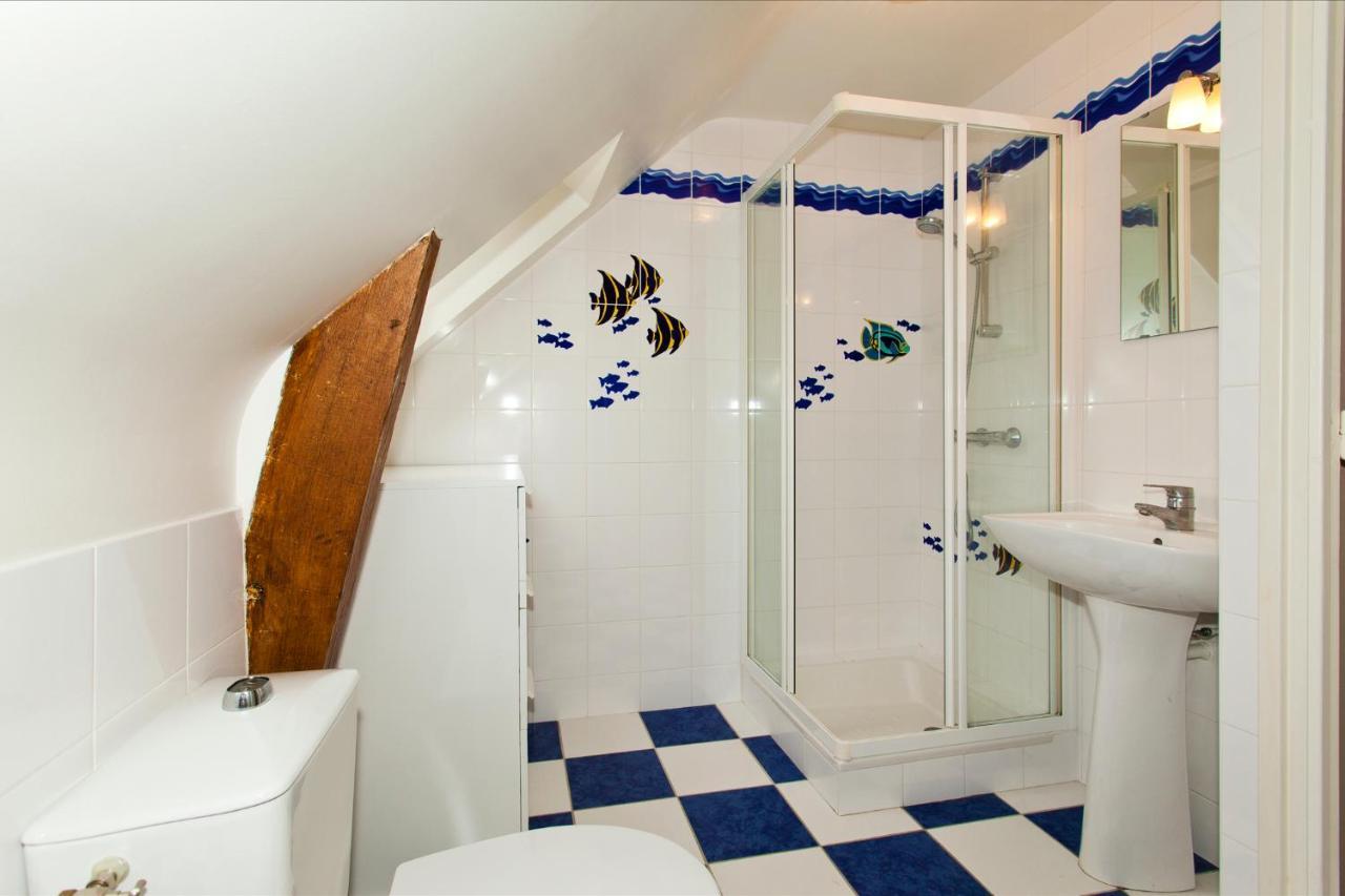 Stone Cottage With Modern Cosy Interior Near To Josselin Perfect Retreat For Writers Or Star Gazers Guegon ภายนอก รูปภาพ